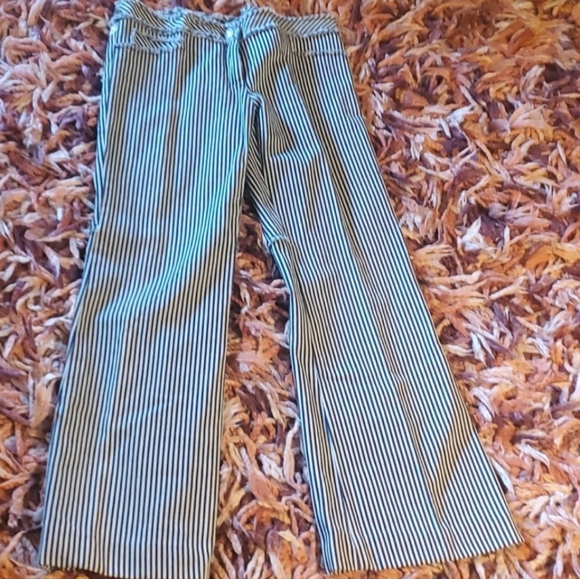 Parallel Jean - Picture 3 of 4